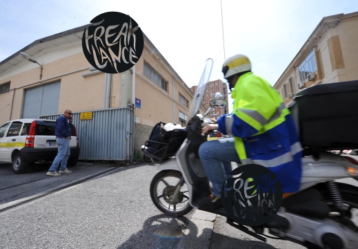 Genova - Sturla - rapina ufficio postale pacchi e lettere inesit